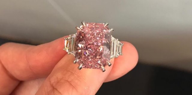 Pre-Auction Analysis: October 7th 2019, Sotheby’s Hong Kong, Magnificent Jewels and Jadeite